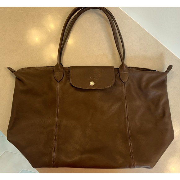 Longchamp Handbags - Longchamp Le Pliage Leather Tote